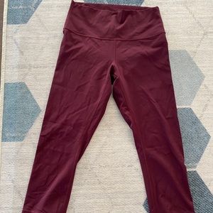 COPY - Lululemon wunder under crop